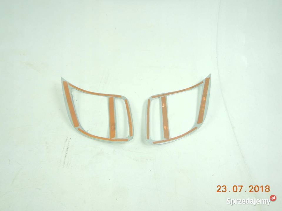 RAMKI PRZEDNICH REFLEKTORÓW CHROM SUZUKI IGNIS osobowe