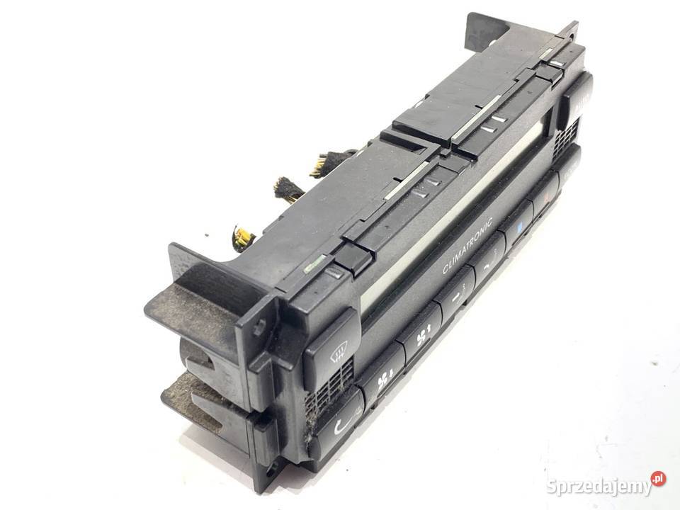 PANEL STEROWANIA NAWIEWU SKODA OCTAVIA I osobowe Części samochodowe