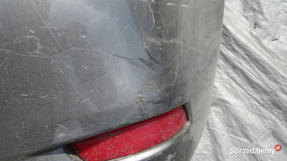 TOYOTA COROLLA E18 E16 2013 ZDERZAK TYL TYLNY zderzaki Ruda Śląska sprzedam