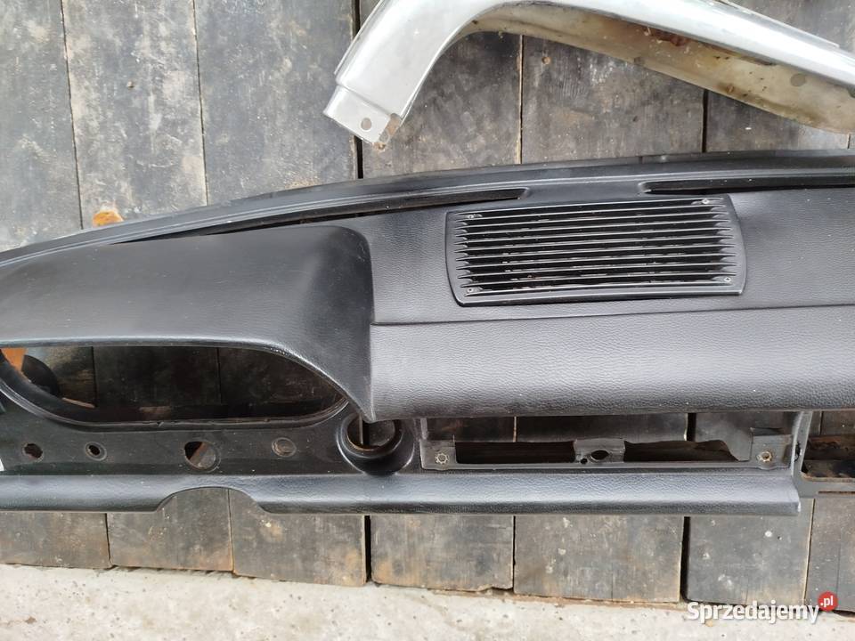 Mercedes W115 deska rozdzielcza kokpit konsola Deski rozdzielcze, konsole Konopiska sprzedam