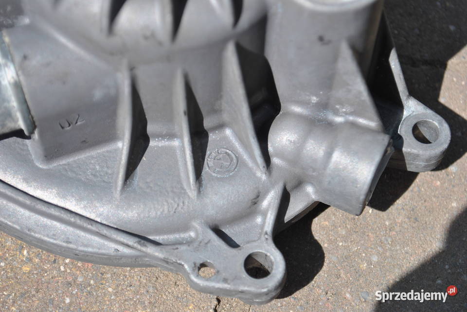 Pompa wody oryginał BMW E60 E61 E63 E64 E65 E66 śląskie Poręba