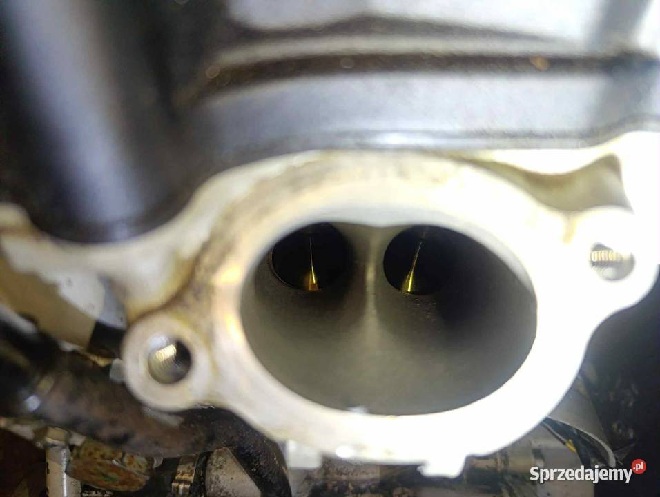 BMW F650 GS R13 single spark