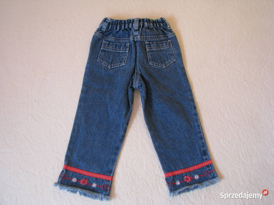 Urocze jeansowe spodnie dziewczęce z haftem na Spodnie Brzegi