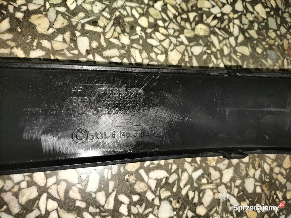 Listwa zderzaka prawa przednia BMW E36 coupe Poręba