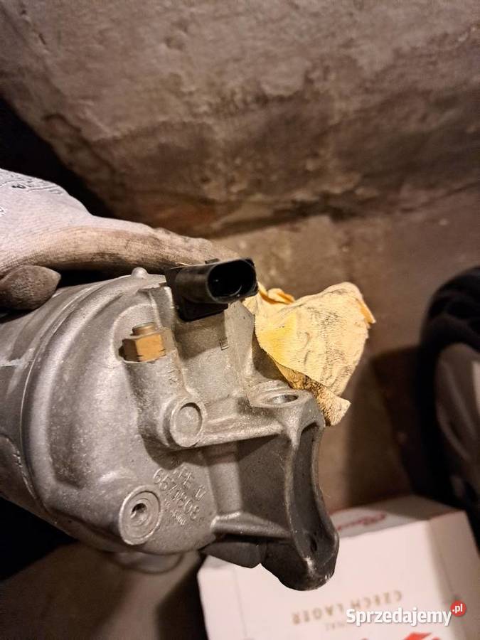 Sprężarka klimatyzacji Delphi VW 5N0 820 803 A Opole