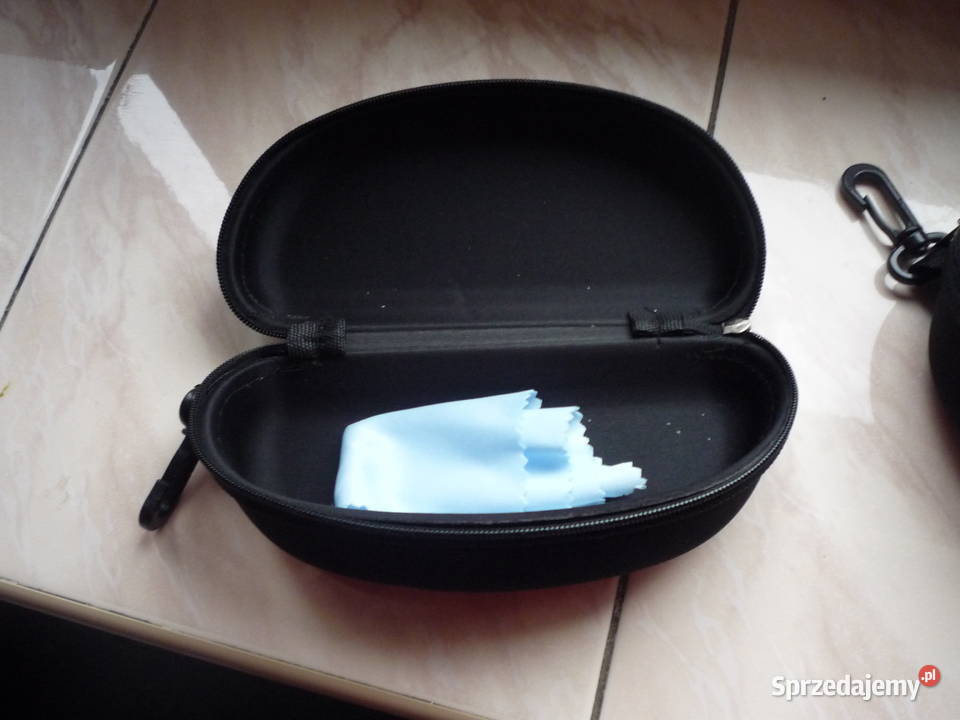 Nowy Pokrowiec Na Okulary Zapinany na Zamek Plus Drezdenko sprzedam
