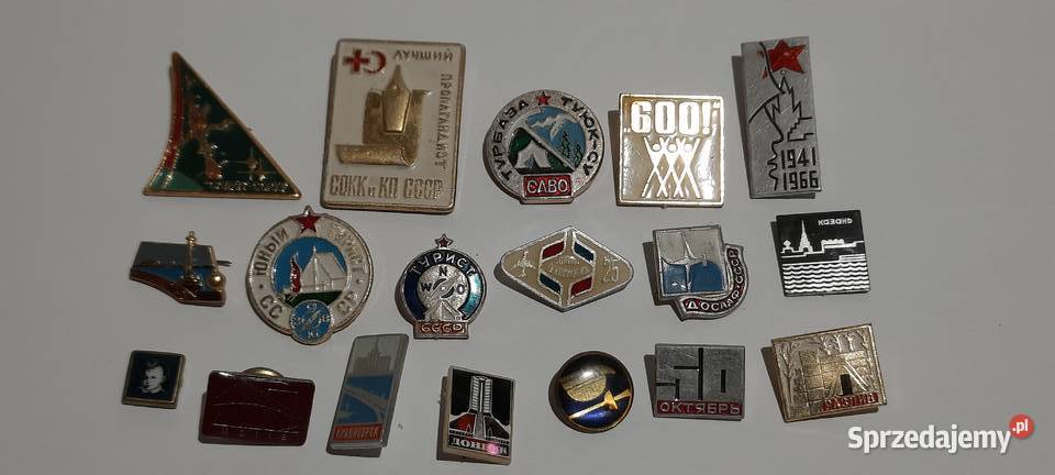 odznaki przypinki 18 0511 Warszawa