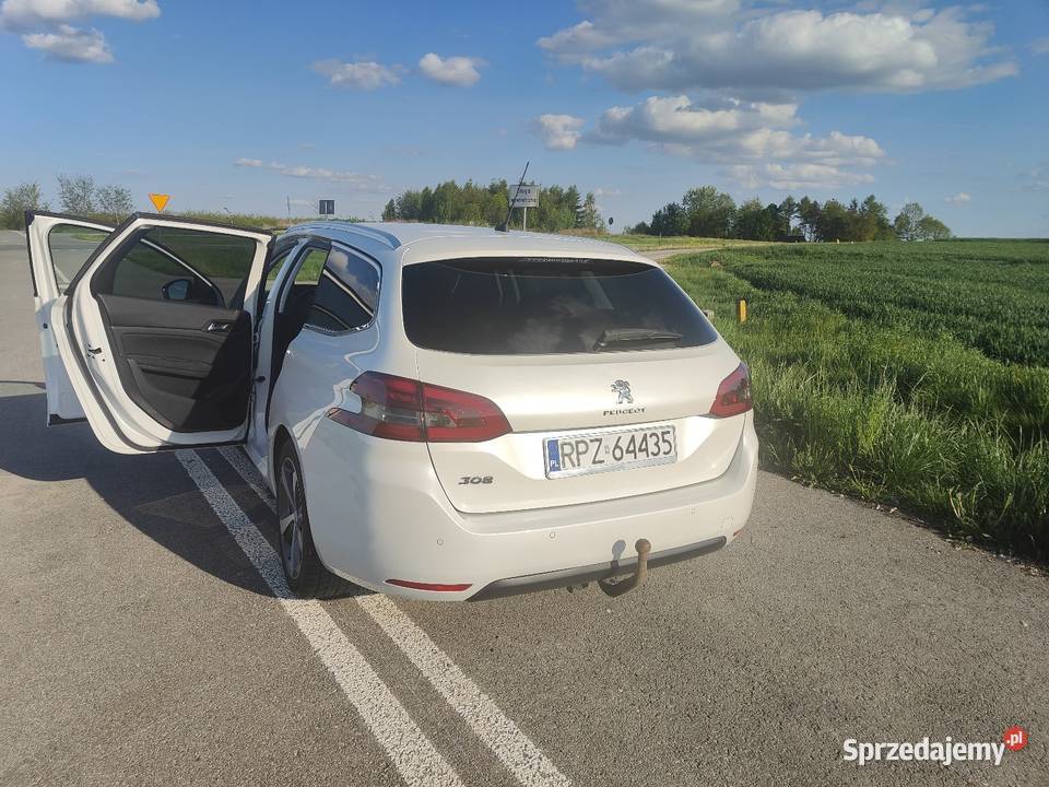 Peugeot 308 SW 2014r 1997cm3