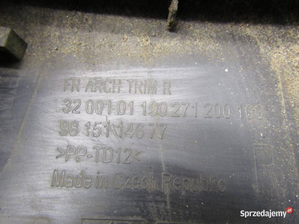 NAKŁADKA LISTWA ZDERZAKA PRAWY PRZÓD CITROEN C3 Części samochodowe sprzedam