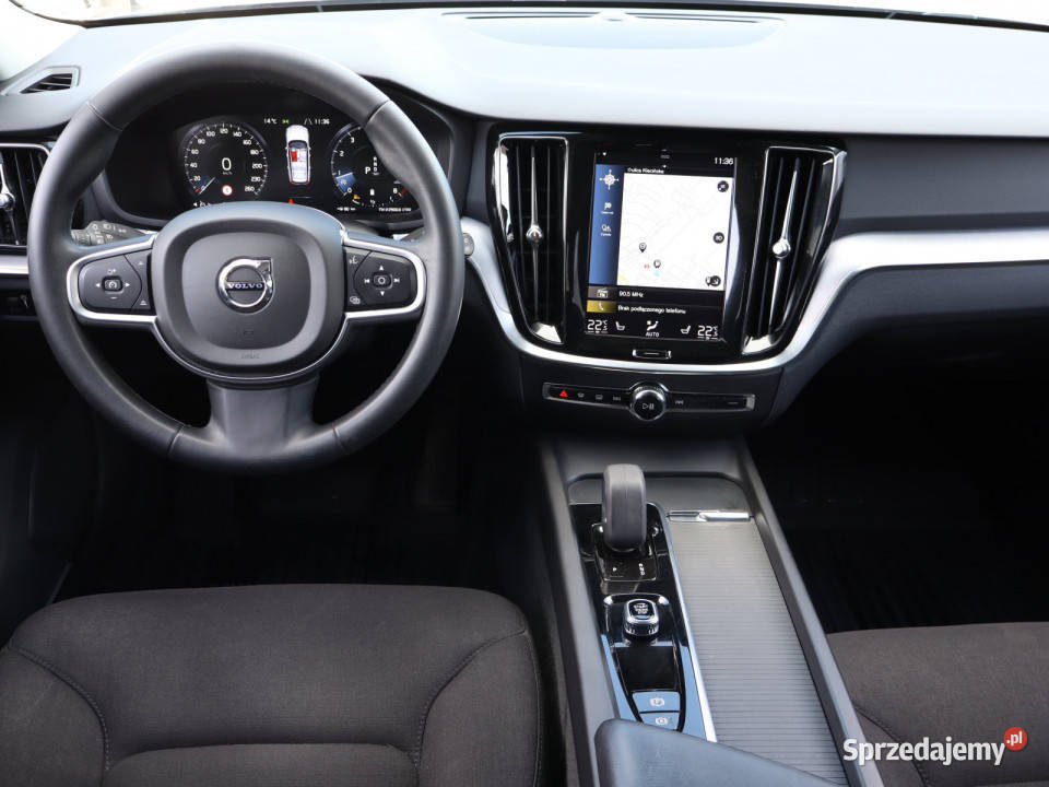 Volvo V60 B3 światła przeciwmgielne Bielany Wrocławskie