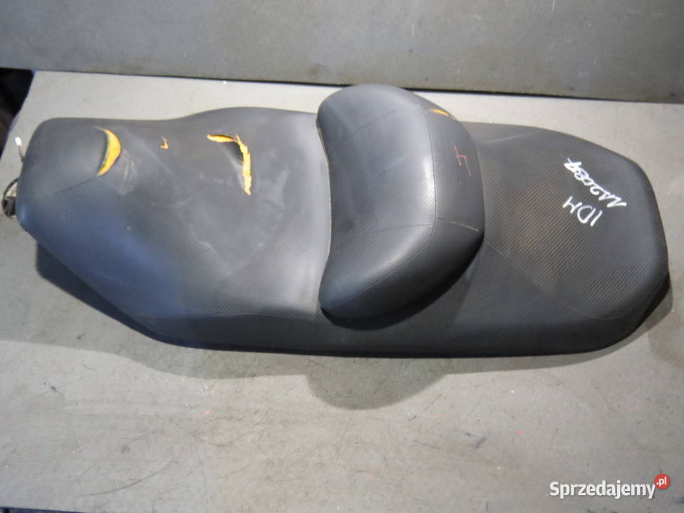 SUZUKI BURGMAN 400 2004 K4 250 fotel siedzenie Części i akcesoria motocyklowe mazowieckie Warszawa sprzedam