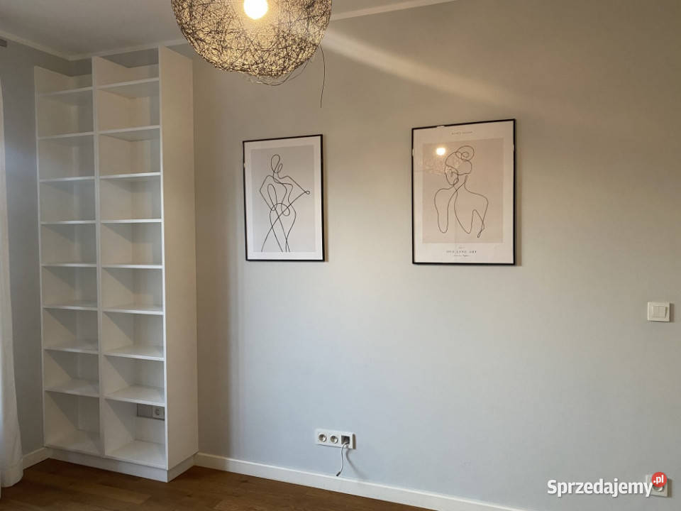 Sprzedam 3pokojowe mieszkanie 5737 m2 z miejscem 3 piętra i więcej Warszawa