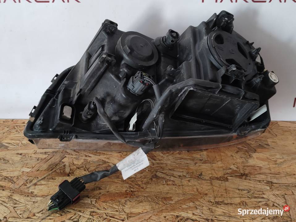 Lampa Prawy Przód Volvo Xc90 I 31276810 Pleszew