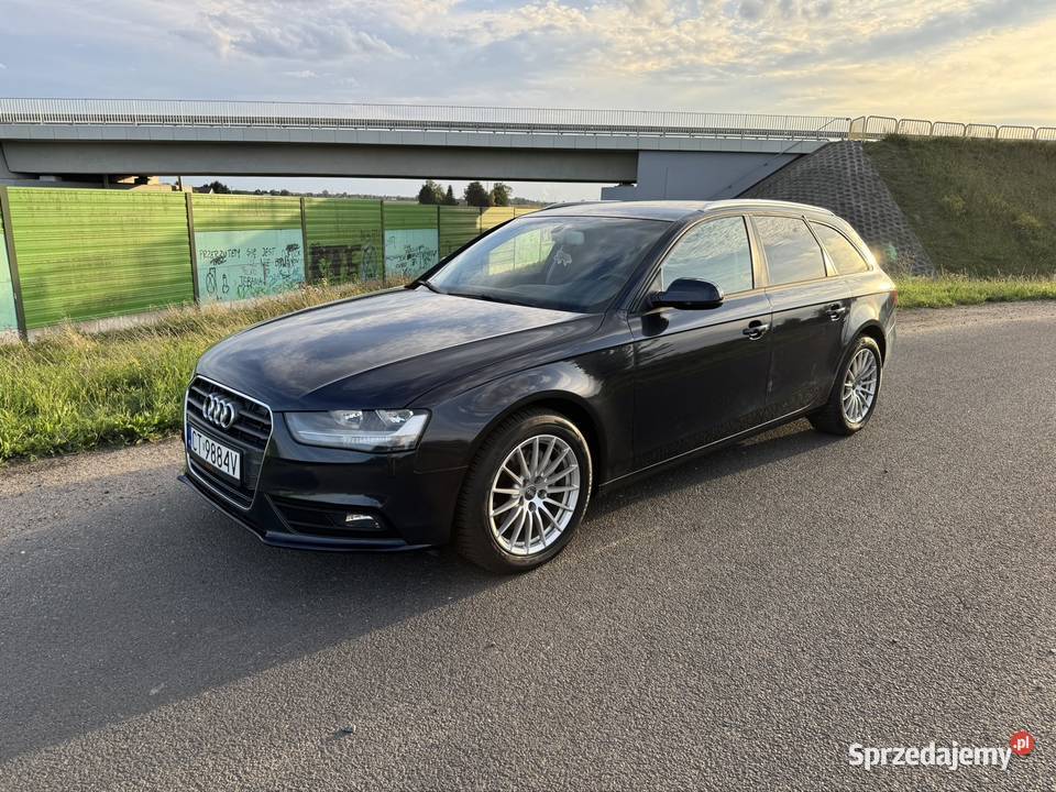 Audi A4 B8 Avant 20 TDI 177 automat Ambiente