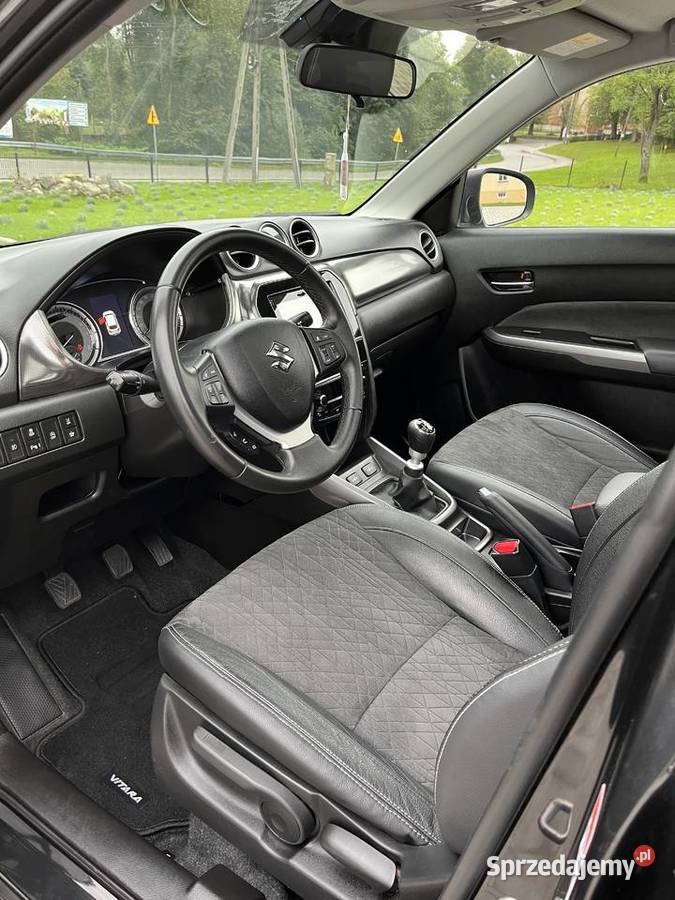 Suzuki Vitara Suzuki Vitara 14 Benzyna 140 klimatyzacja Doły