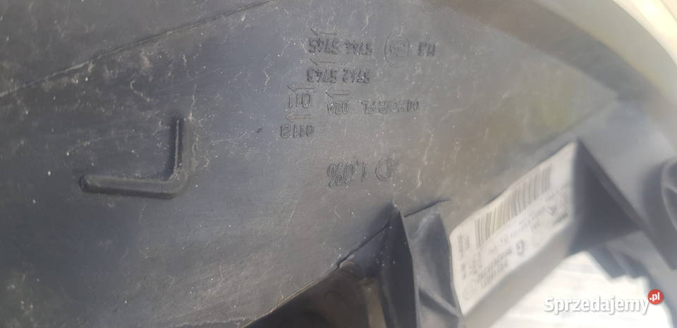 Berlingo Partner 2008 lampa lewa przód przednua świętokrzyskie Morawica