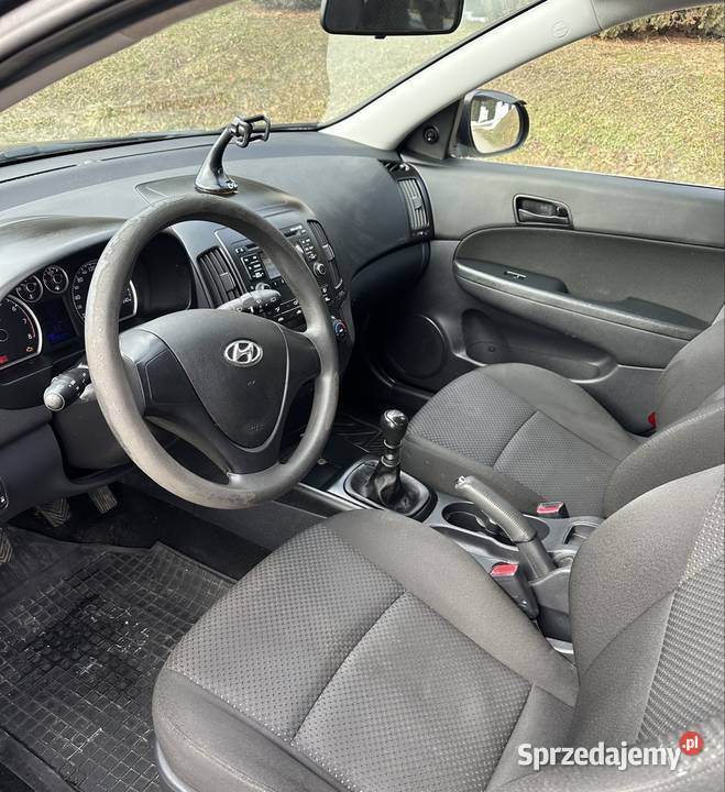 Hyundai i30 14 gaz 2010r 1400cm3 Pilzno