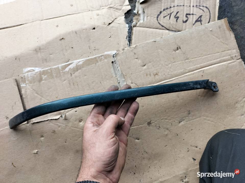 AUDI 80 B4 LISTWA BLENDA POD LAMPE HOKEJ LEWY Kamień-Kolonia