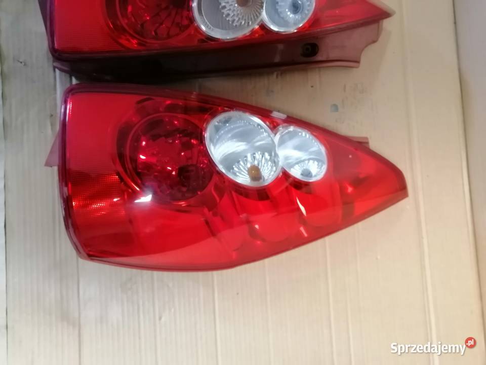 Lampa prawy przód Mazda 5 0510 lampy tyl Cieszyn