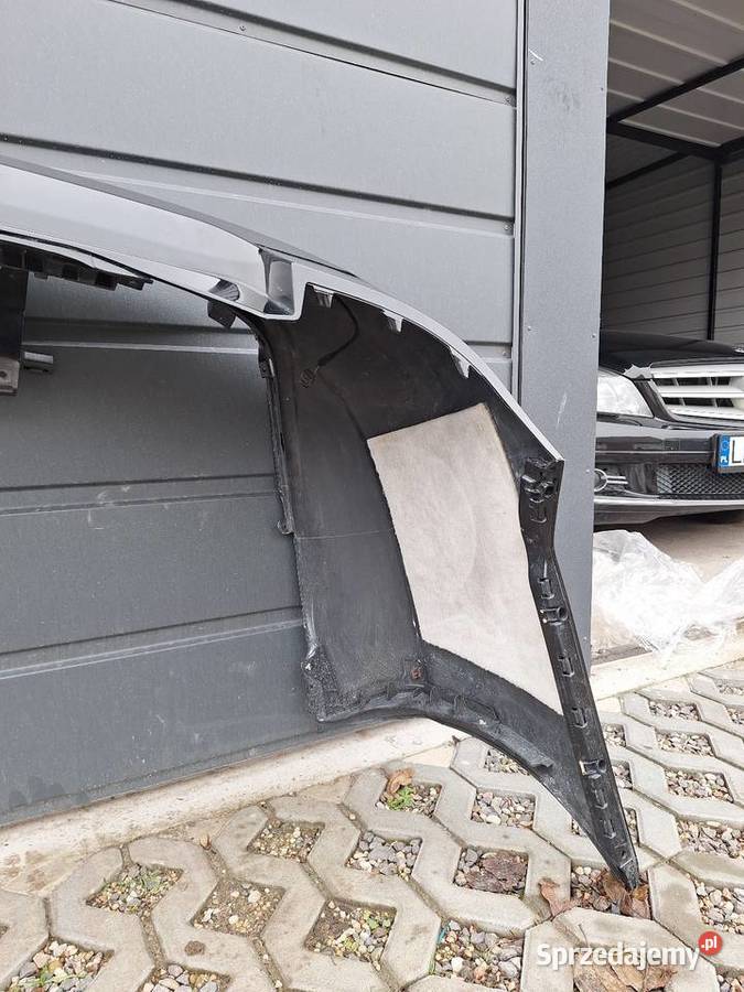 Zderzak tylny AMG mercedes W207 osobowe