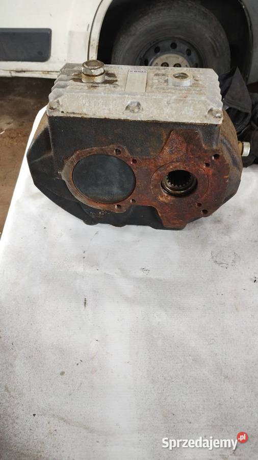 Przekładnia do kosiarki bijakowej nieuszkodzony