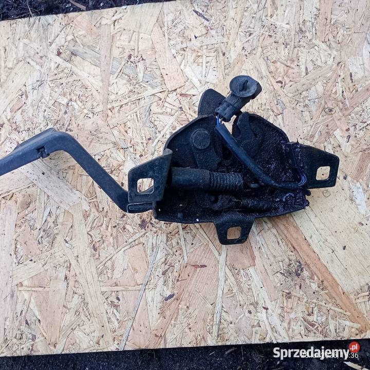 Zamek maski Alfa Romeo 166 Karoseria Gdańsk