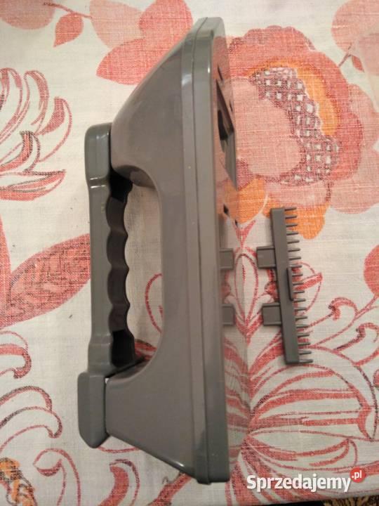 Urządzenie do prasowania parą nieużywane idealne