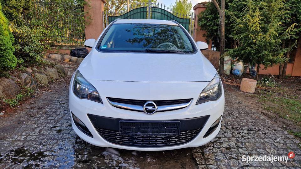 OPEL ASTRA 17cdti 110 lift odpinany hak