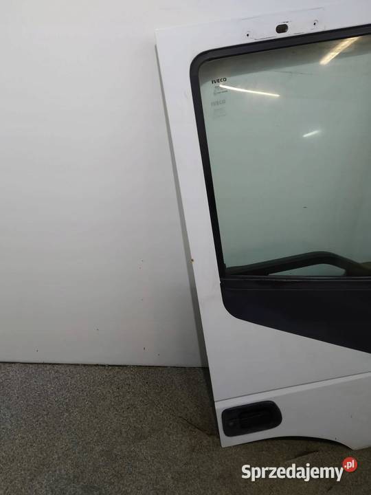 DRZWI PRAWE PRZÓD 07R KOMPLETNE Iveco Stralis