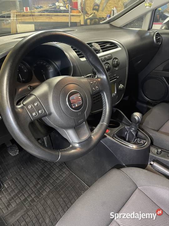 Seat Leon 16 mpi prywatny Nowy Krępiec