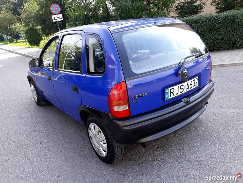 Opel Corsa B 14 5Drzwi 1997 manualna
