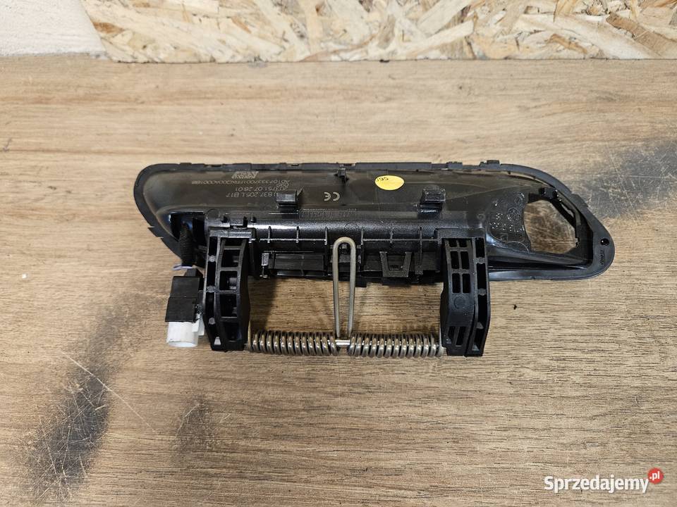 VW ID4 KLAMKA DRZWI LEWA 11B837205L Międzychód