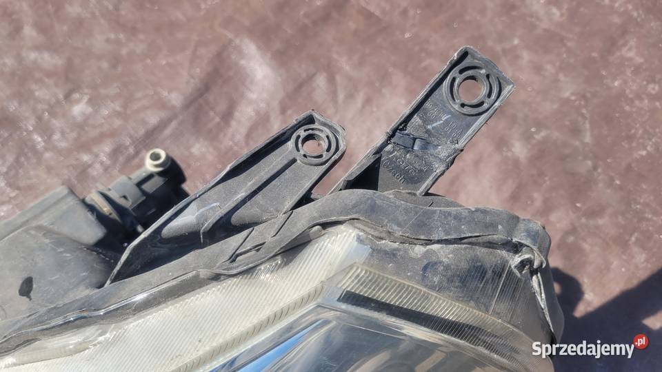 SUZUKI SX4 SX4 FIAT SEDICI LAMPA LEWA PRZÓD Części samochodowe Ruda Śląska