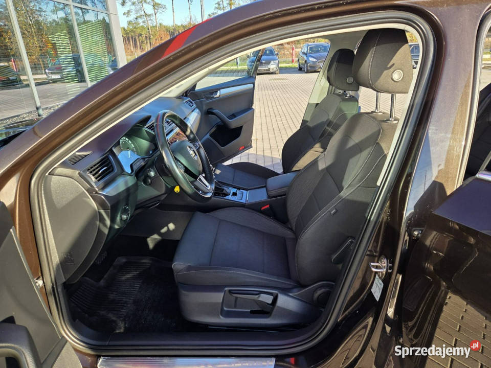 koda Superb 8xAlu ElKlapa Navi Kamera Grzane lakier metallic Kąty Opolskie