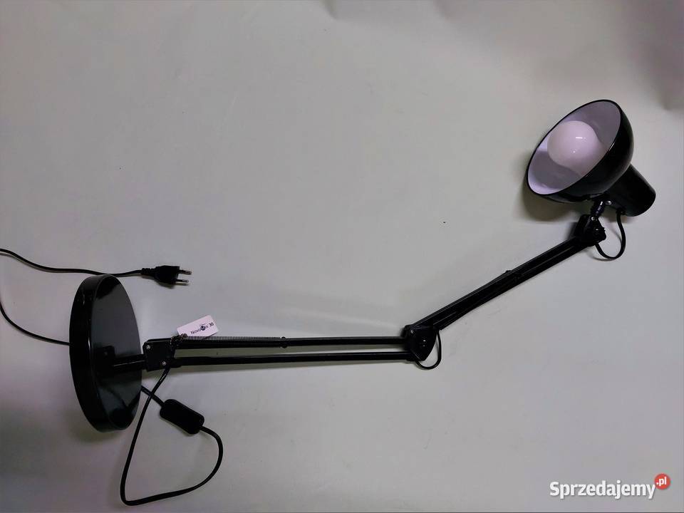 Sprzedam Okazałą lampę biurkową w pełni Wyposażenie wnętrz śląskie Chorzów