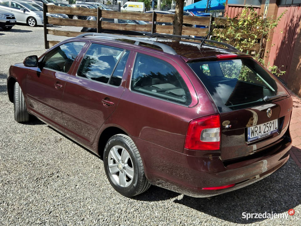 koda Octavia 2010r 16B MPI 102 Z Radom