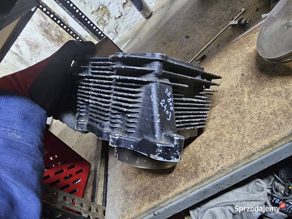 Suzuki DR 800 big cylinder tłok tuleja dr800 Cylindry, głowice, pierścienie Jelenia Góra sprzedam