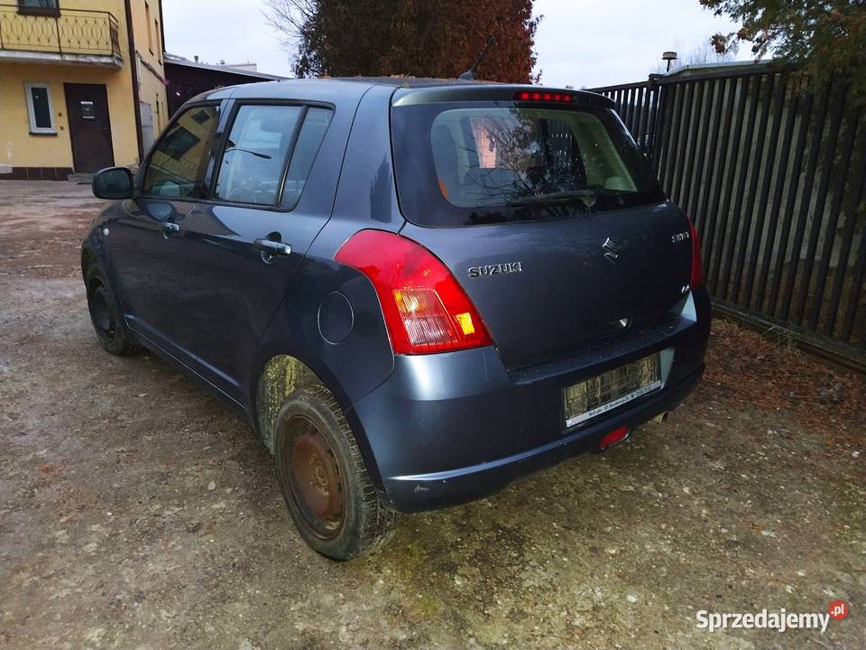 Trzy sztuki Suzuki Swift mk6 15 13 4x4