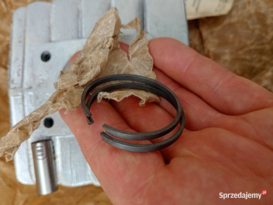 Nowy cylinder Romet ogar tłokpierścienie sworzeń Majdan Królewski