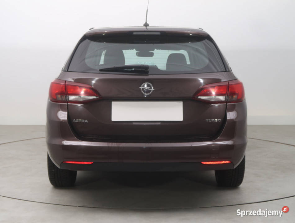 Opel Astra 14 T Kombi sprzedam
