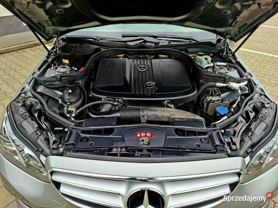 MercedesBenz Klasa E 220 CDI 7GTRONIC Avantgarde skórzana tapicerka Klasa E Skarżysko-Kamienna sprzedam
