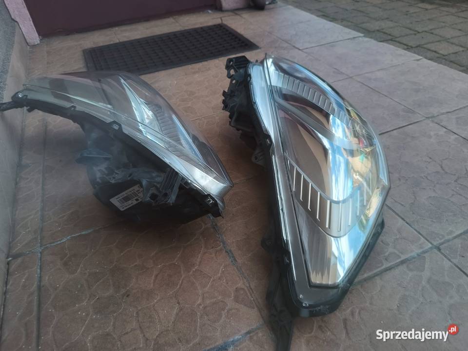 Peugeot 508 reflektory lampy przednie Lewa Prawa osobowe Częstochowa sprzedam