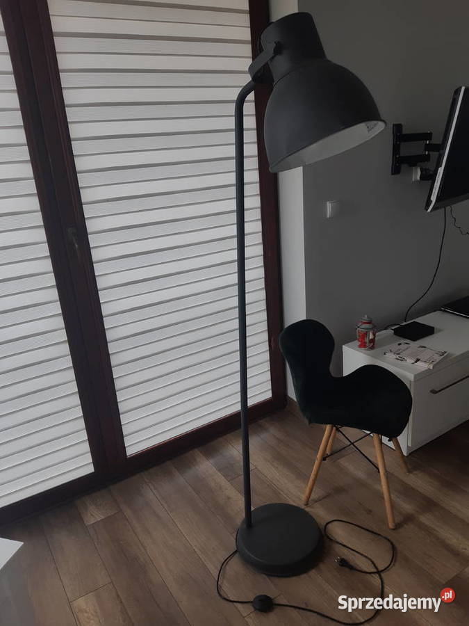 Sprzedam lampe stojącą 180 Lampy stołowe i nocne Kraków