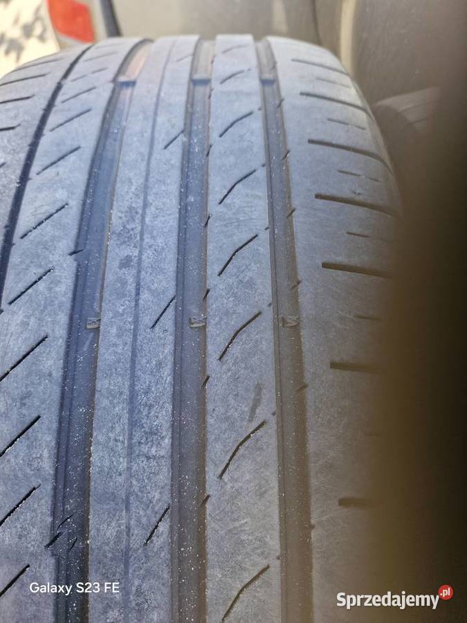 Opony Continental Pierzchnica