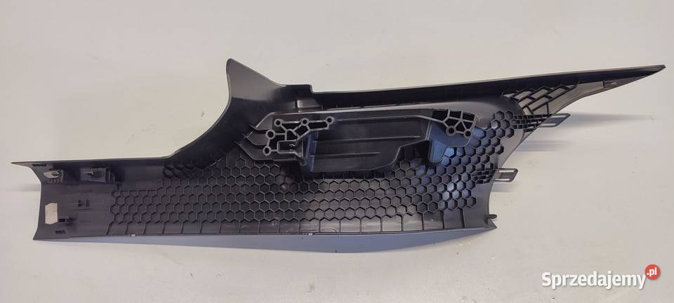 VW TAYRON OSŁONA PROGU PRAWY TYŁ 57H863736 sprzedam