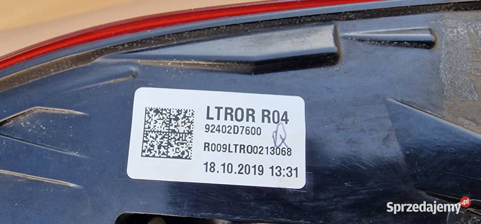HYUNDAI TUCSONII LIFT 3III LAMPA TYŁ TYLNA PRAWA Bieleń