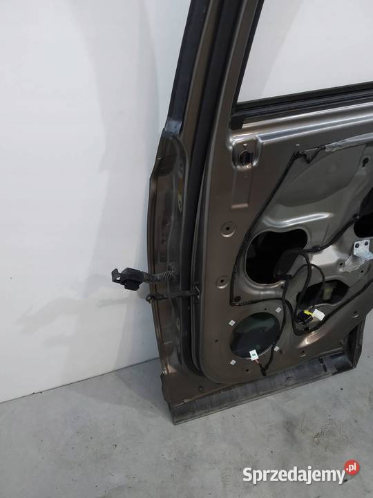 DRZWI PRAWE TYŁ B6S Hyundai Tucson IV 20152020 Motoryzacja
