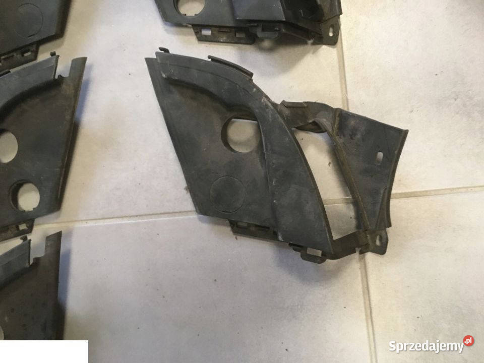 HONDA CIVIC SEDAN NAROŻNIK ZAKOŃCZENIE PODSZYBIA osobowe Części samochodowe Kozubszczyzna