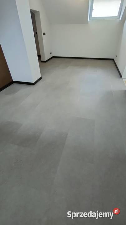 Montaż układanie paneli listew przypodłogowych Bielsko-Biała