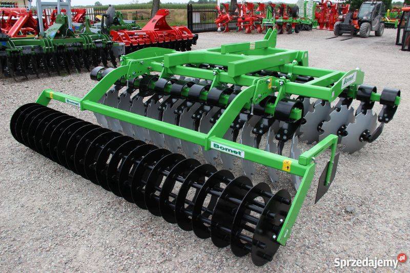 Brona talerzowa kompaktowa zawieszana talerzówka Rogóźno